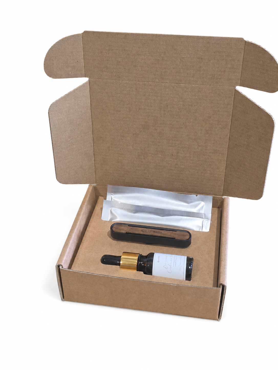 Car Air Freshener Set – Metal Holder with Engraved Wooden Plate, 2 Scented Sticks and 10 ml Fragrance Oil