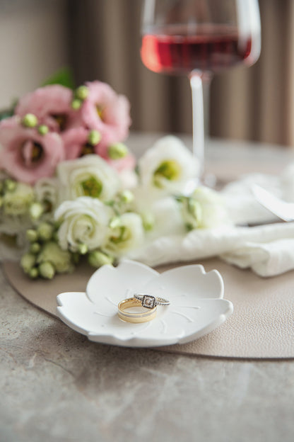 Small White Gypsum Tray – Minimalist Ring Dish & Holder for Small Items