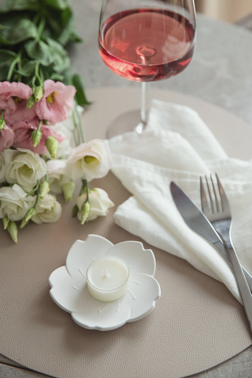 Small White Gypsum Tray – Minimalist Ring Dish & Holder for Small Items