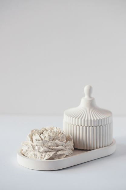 Wooden Wick Scented Candle Gift Set with Tray and Gypsum Peony Blossom - Handcrafted White Decor Elegance for Every Occasion House scents