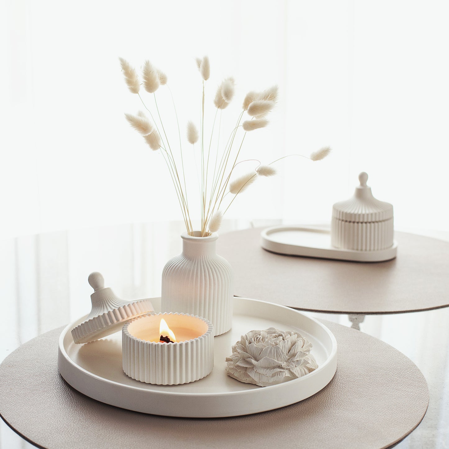 Gift Set of Scented Candle with Large Tray, Vase and Peony Flower - Elegant Gypsum Home Decor