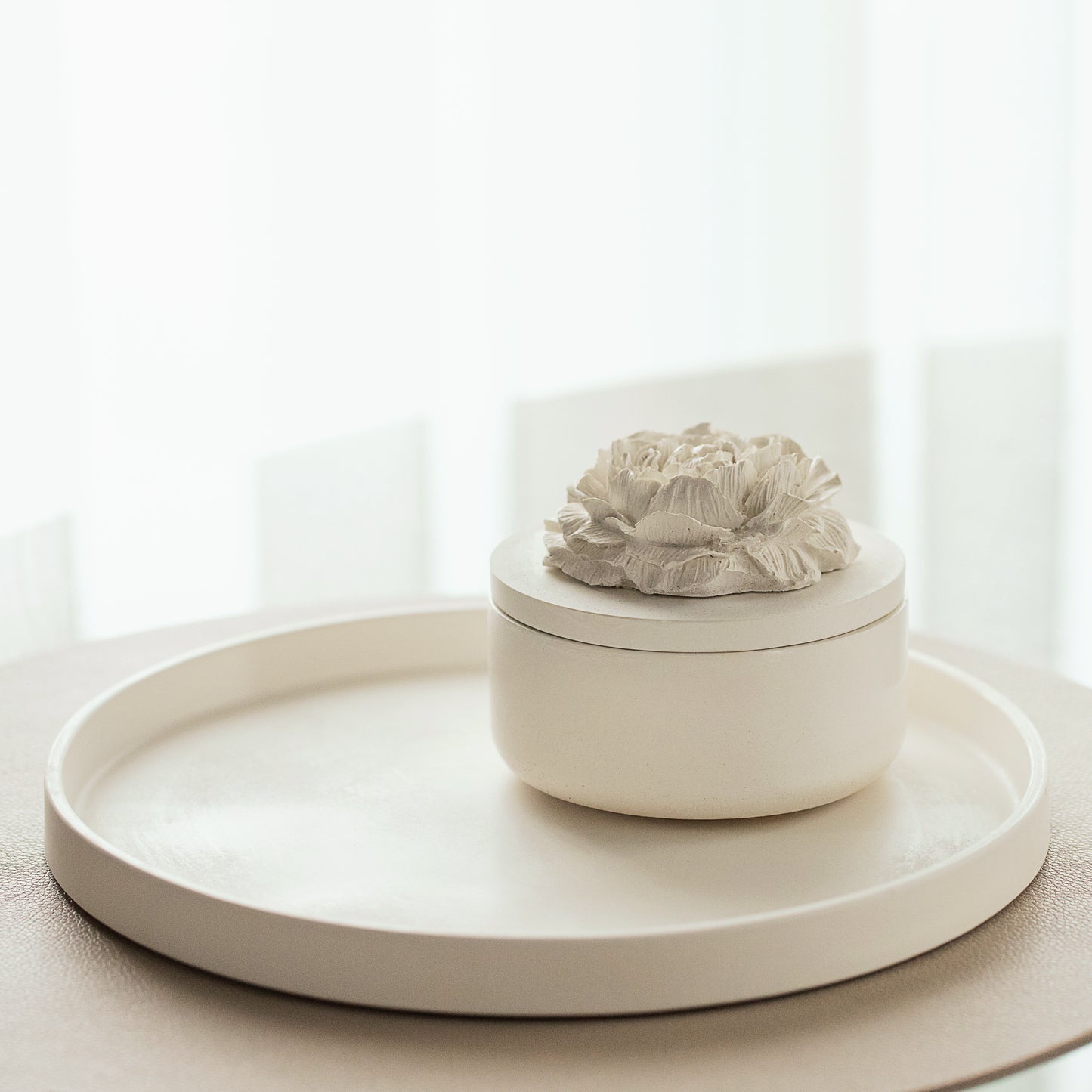 hand made scented candle 