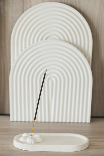 Modern Minimalist Incense Holder with Tray – Elegant Incense Stick Burner & Ash Catcher | Perfect Spiritual Meditation Gift | Home Decor