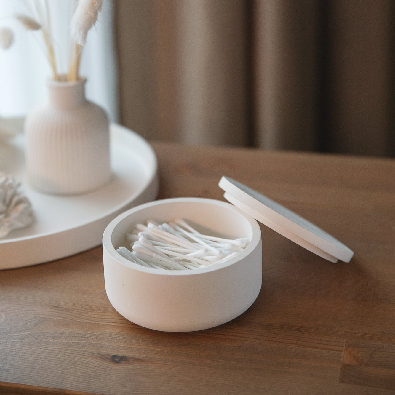 Elegant White Gypsum Jar – Handmade Bathroom Cotton Bud Holder & Stylish Storage